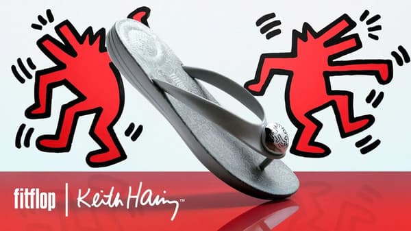 IQUSHION Button Flip-Flops lineup