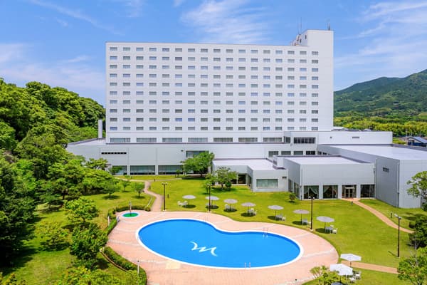 Kolam ramah keluarga di Mercure Fukuoka Munakata Resort & Spa
