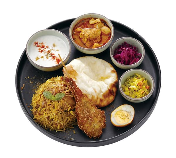 เซตพิเศษ 14 ปีที่ร้านอาหารอินเดีย Amara