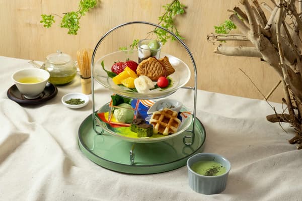 Nordic-style anmitsu with Sayama tea chocolate fondue