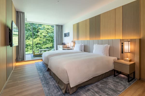 New Wing Guest Room (Image)