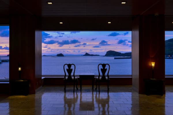 オーシャンフロントの旅館の眺め