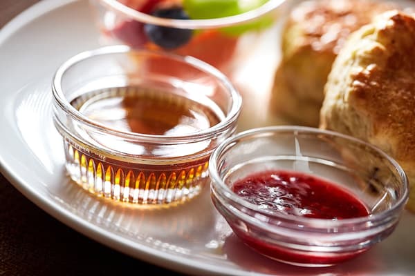 Scone Accompaniments