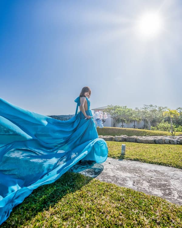 Approach to hilltop with ocean views