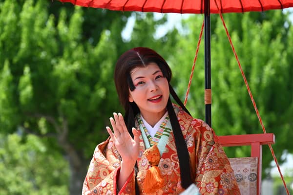 第52届龟冈光秀节的玉子角色（Aya Hashin）