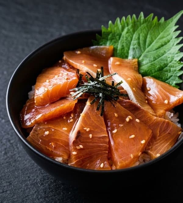 鰤鱼腌渍盖饭——¥880（含税）