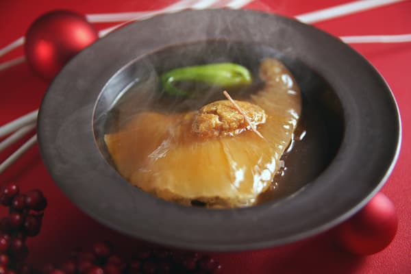 Chinese Restaurant SANGU Christmas Dinner 2026: blue shark tail fin (image)