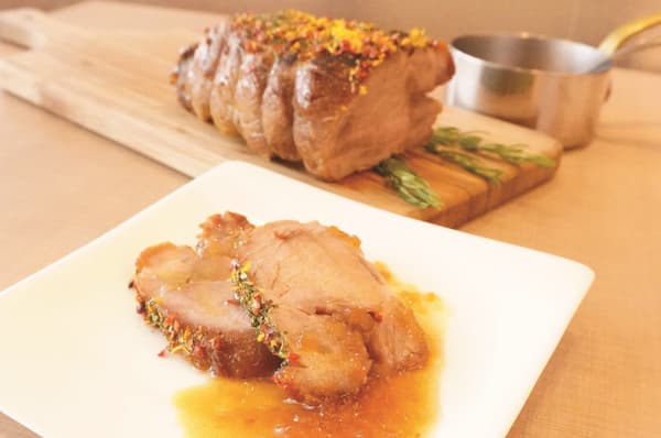 Orange-scented Roast Pork, a lunch-only chef's recommendation at Hotel Vischio Amagasaki's Autumn Family Buffet