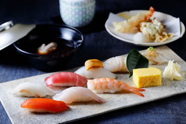 일본요리 오미의 스시 런치