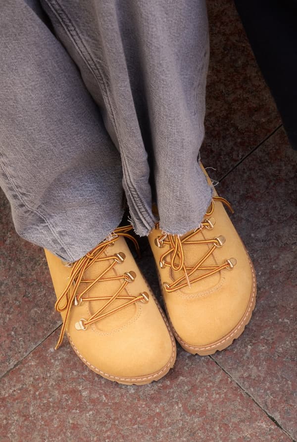 TABANCA VELOUR LEATHER in AMBRA