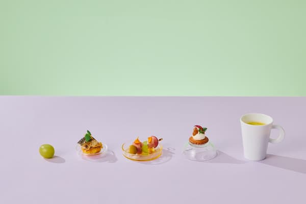 디저트 사이사이 입맛을 돋워주는 작지만 세련된 세이보리 메뉴