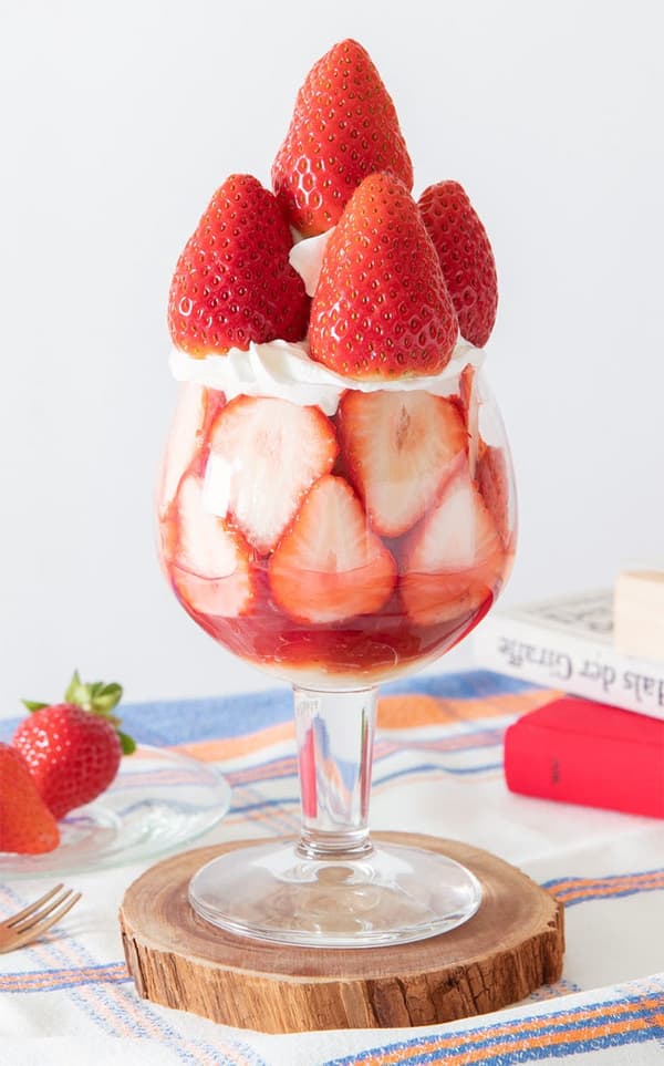 Horiuchi Fruit Garden Strawberry Parfait