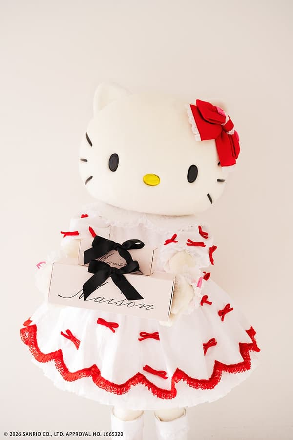Hello Kitty collaboration look 5