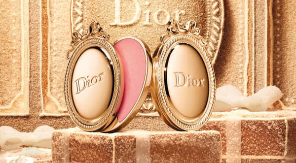 Color de labios Dior Medallion en su estuche limitado