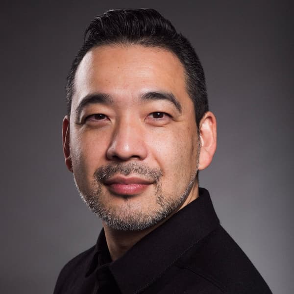 Takayuki Suzuki