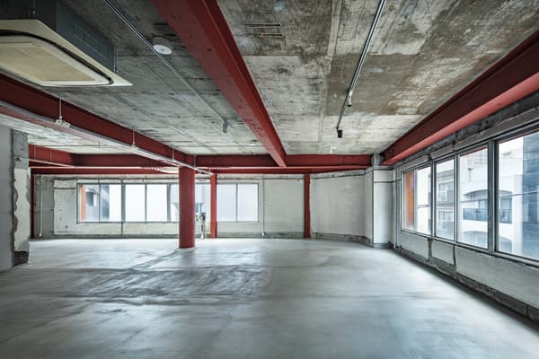 SUPPOSE DESIGN OFFICE의 3층 사무실