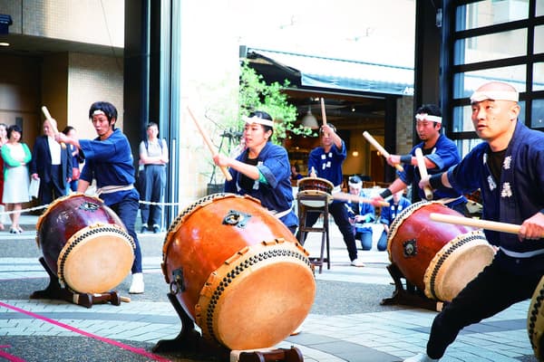 Actuación de taiko de Gagoh Daiko