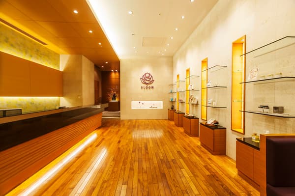 Spa treatment at Windsor Bloom Spa, Lake Toya