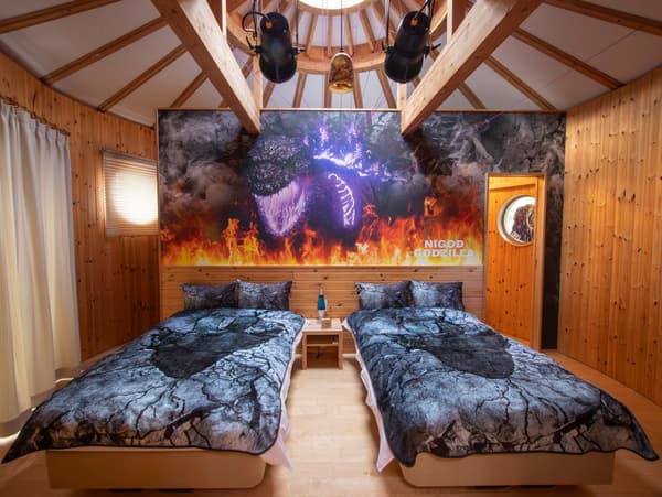 Kaijuu Land collaboration room