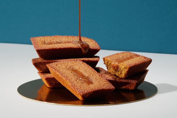 캐러멜 피낭시에