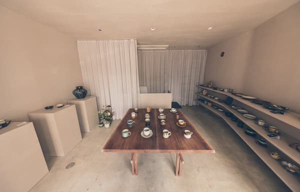 Interior toko IEGNIM