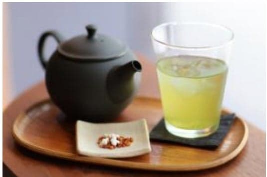 Tsuyuhikari cold tea made with natural water
