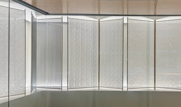卡爾文與梅霍·田邊畫廊的展覽現場
