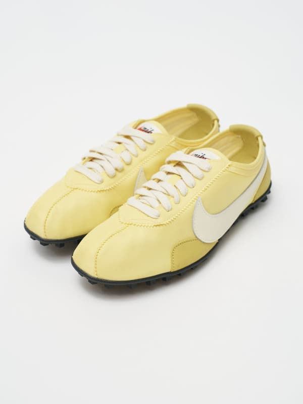 Nike Moon Shoe by emmi