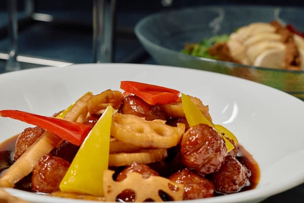 Stir-Fried Meatballs and Lotus Root in Black Vinegar Sauce