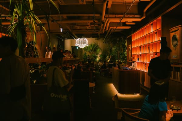 NÜCHI by WPÜ venue at night