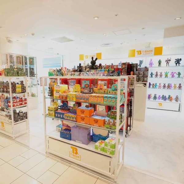 T-BASE 池袋 P'PARCO 店