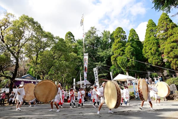 德重宇原太鼓踊表演