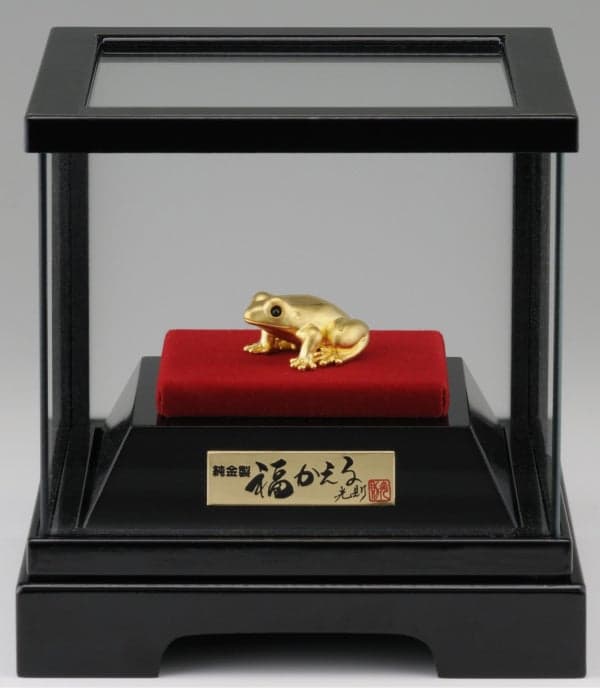 Pure gold lucky frog