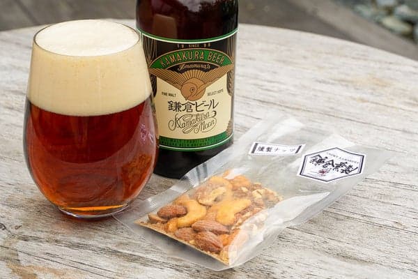 镰仓烟熏混合坚果包装