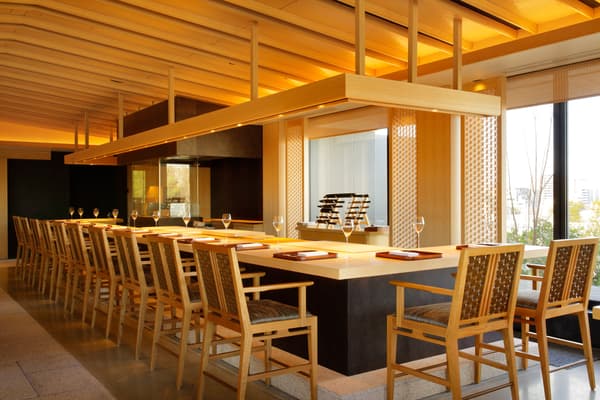 Seat selection plan for Mother's Day at Japanese Cuisine Jo