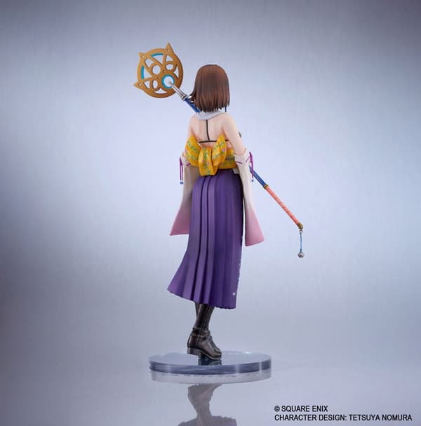 Figure Yuna Final Fantasy X, tampilan 3