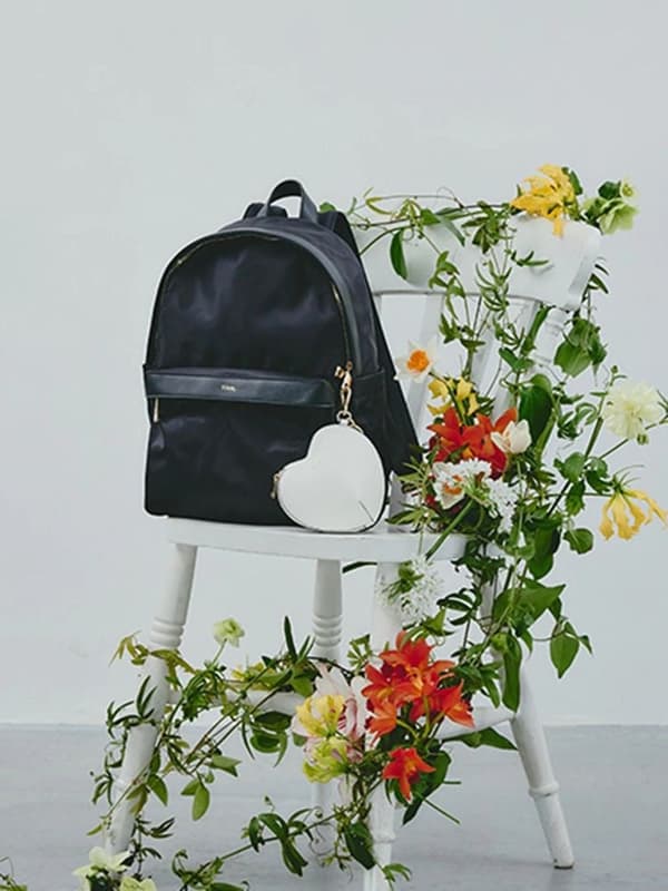 缎纹斜纹双肩包（黑色）