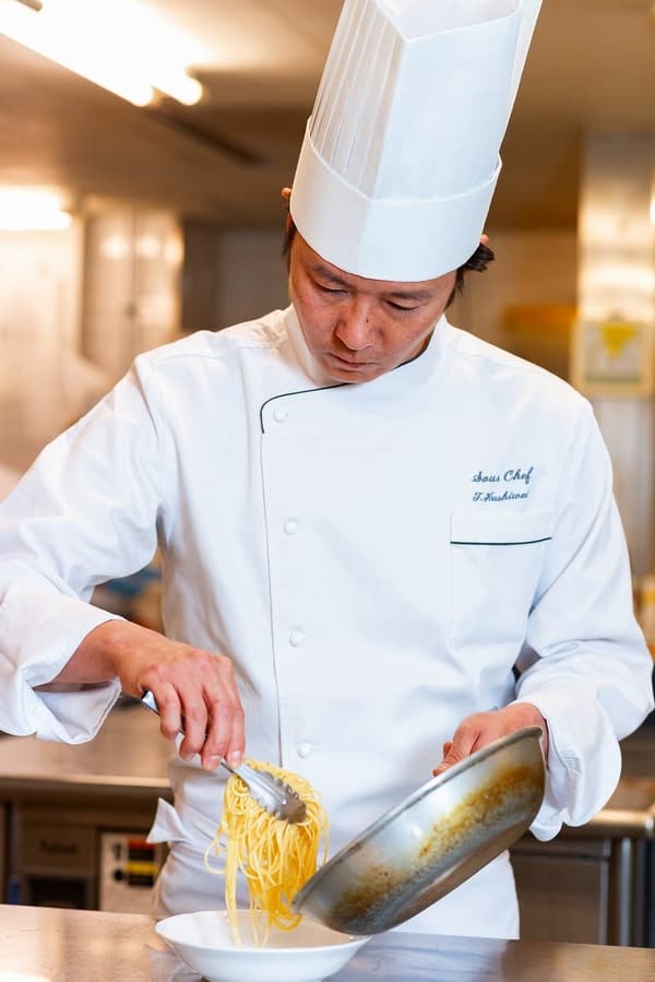 Chef Tatsukata Kashiwai, Sky Lounge & Dining