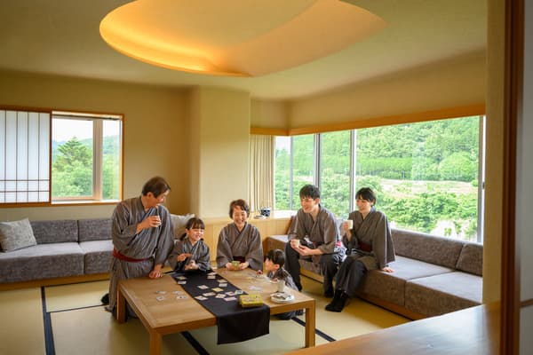 兩間獨立臥室讓多世代同住也能安心無憂