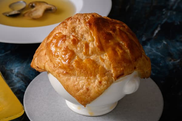 Sea Bream and Shrimp Fricassée Baked in Pie