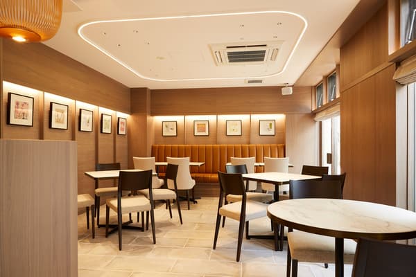 Café BEL AMER 内部