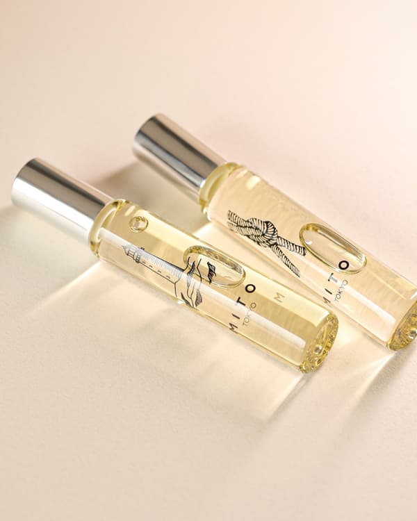 Nail Oil: Lighthouse (left) and Doubleknot (right)