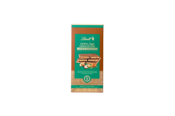 Lindt Dubai Style Chocolate Tablet Cashew Hazelnut