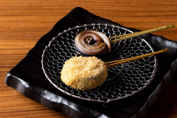 Ikan saury Pasifik dan sansho Arima