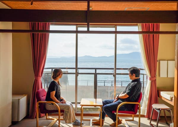 All guest rooms have ocean views, with Japanese-style, Western-style, and Japanese-Western combination rooms available