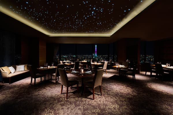 THE ASAKUSA DINING 중식 카라쿠레나이 & 프렌치 마키에 인테리어