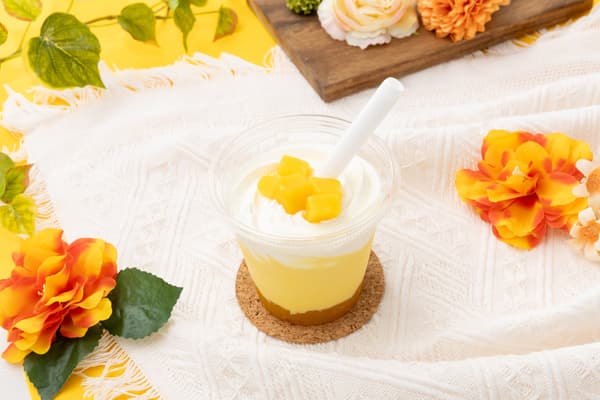 ชั้นขนม Mazemaze Sweets รสมะม่วงและโยเกิร์ตพร้อมวาราบิโมจิ