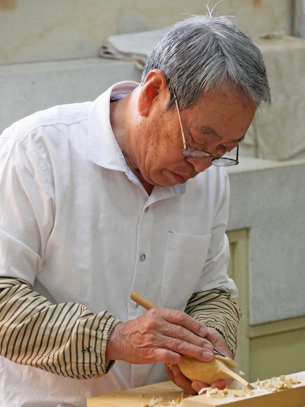Artist Genji Inada