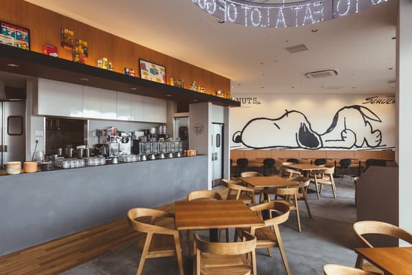 PEANUTS Cafe Osaka