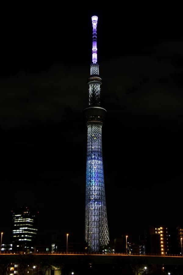 白色情人節特別點燈